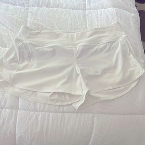 Lulu lemon speed up high rise shorts